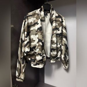 Brand new bomber jacket, army print style in size M